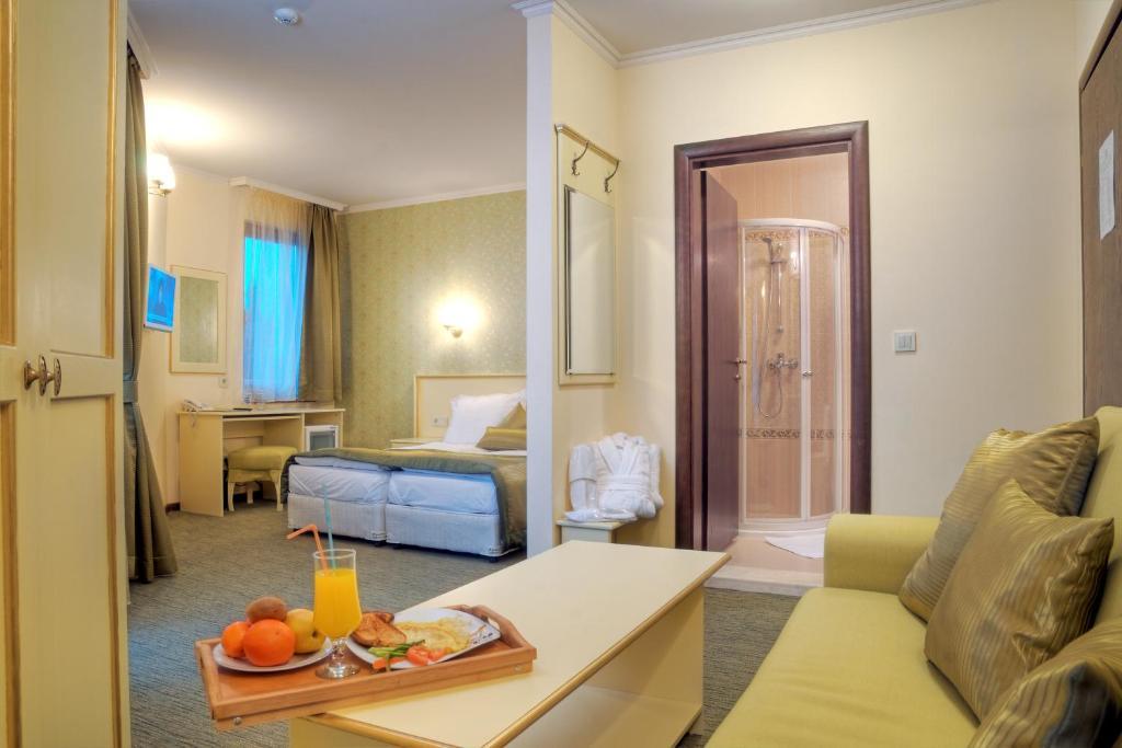 Hotel Iva & Elena Pamporovo Bagian luar foto